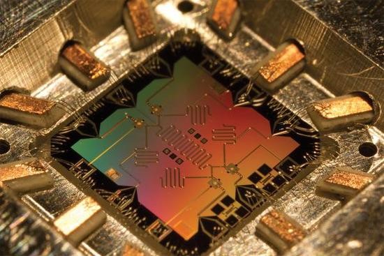 量子计算机芯片